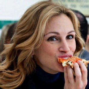Comer pizza em Nápoles